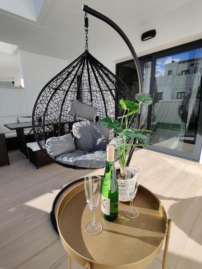 피네스트라트 Panoramic Luxury Sea View House 빌라 외부 사진