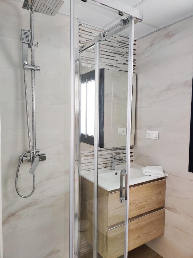 피네스트라트 Panoramic Luxury Sea View House 빌라 외부 사진